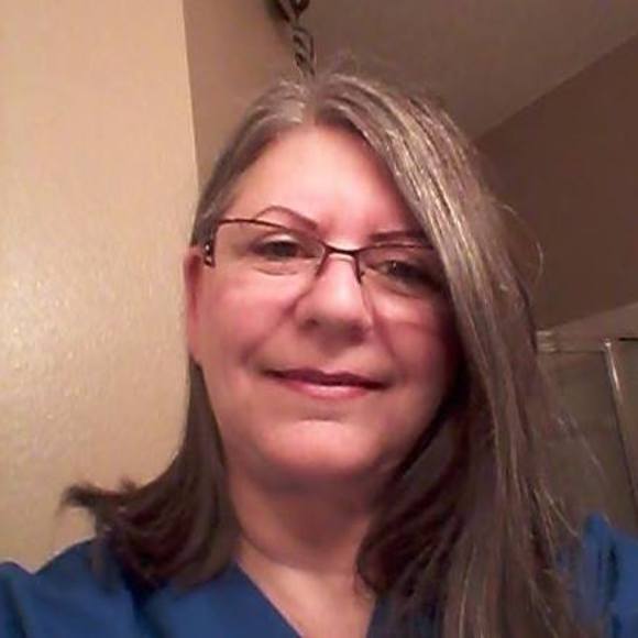 Meet your Posher, Deborah - Picture 1 of 1